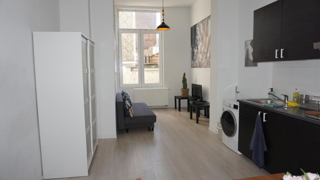 Roosevelt Apartments. Антверпен Екстериор снимка