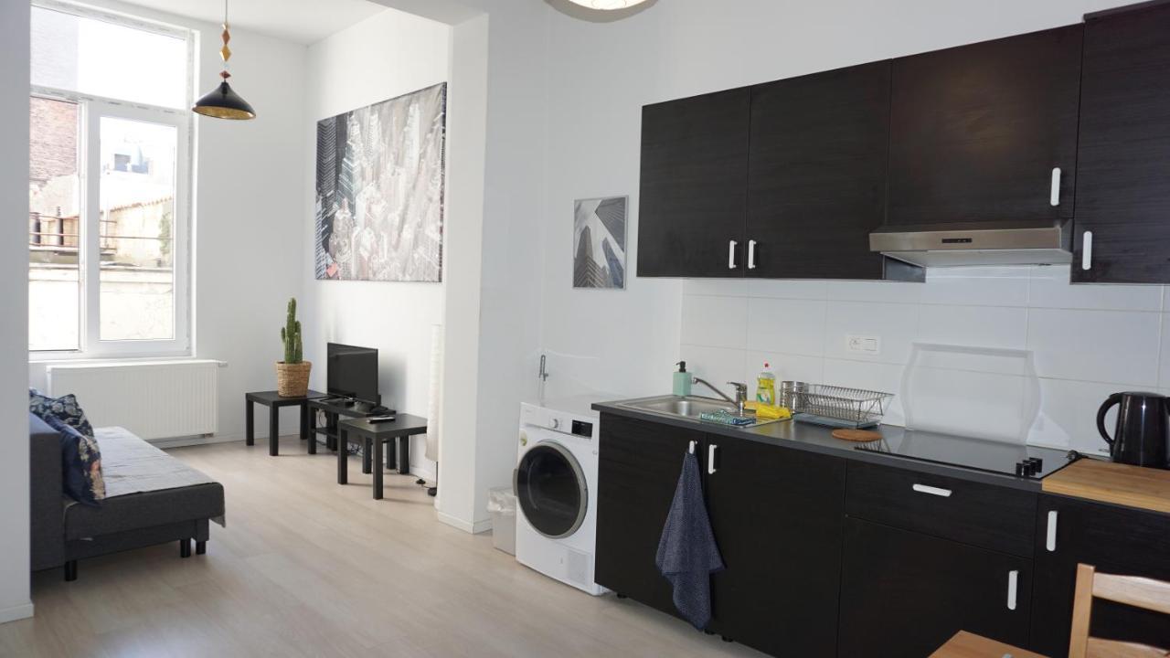 Roosevelt Apartments. Антверпен Екстериор снимка